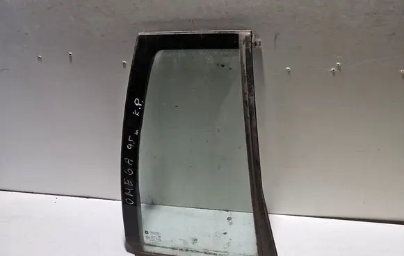 Opel Omega B1 Rear vent window glass 43R00048