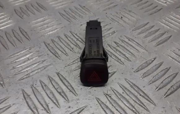Volvo S80 Hazard light switch 9168302