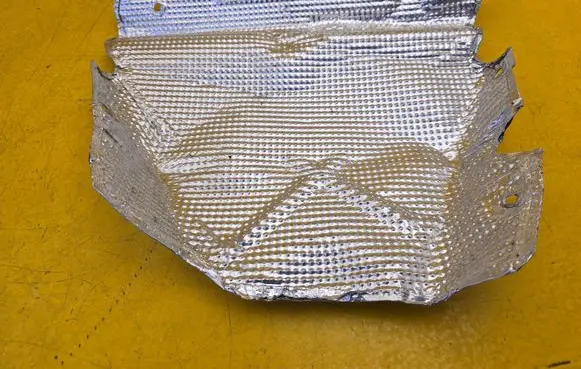 Audi R8 4S Heat shield in engine bay 4S0825741