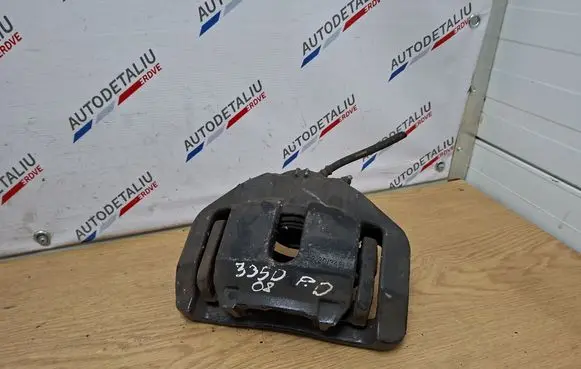 BMW 3 E90 E91 Front brake caliper 5730348