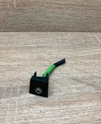 Volkswagen PASSAT B6 AUX in-socket connector B6Aux