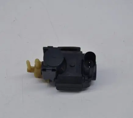 Audi Q7 4M Turbo solenoid valve