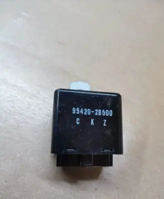 Hyundai Santa Fe Window wiper relay 954202B500