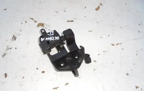 Audi A3 S3 8V Tailgate/trunk/boot lock/catch/latch
