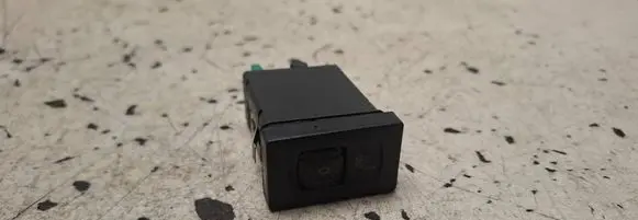 Volkswagen PASSAT B5 Seat heating switch 3B0963563C
