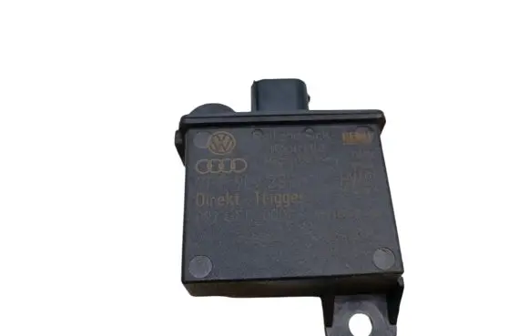 Volkswagen Touareg II Tire pressure sensor 7PP907283