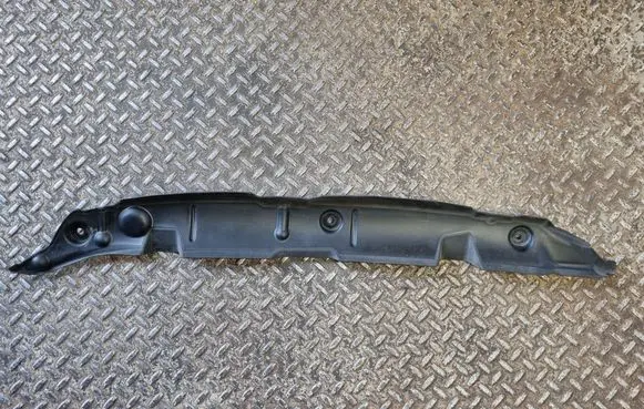 Fender end trim