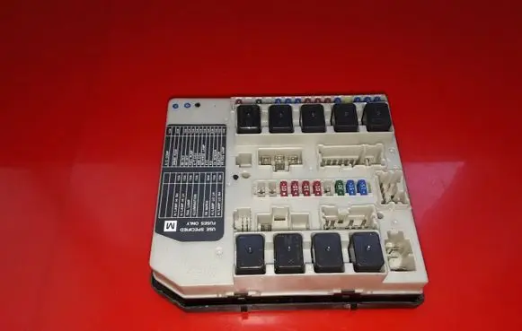 Nissan X-Trail T31 Fuse module NOCODE