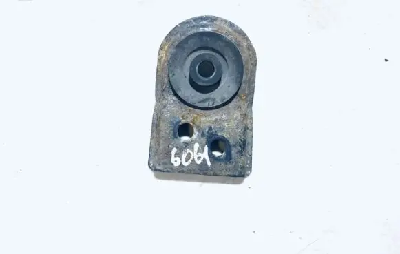 Mitsubishi Space Star Radiator mount bracket