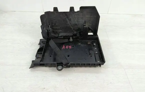 Mercedes-Benz B W247 Battery tray A1776204201
