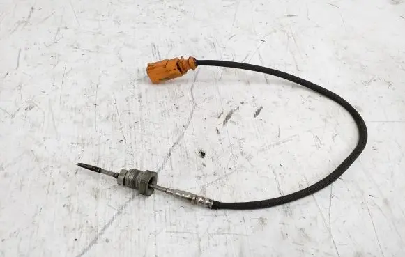 Audi Q5 SQ5 Exhaust gas temperature sensor 6X0973002C 059906088BB