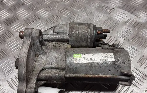Peugeot 206 Starter motor 9648644680 D6G3
