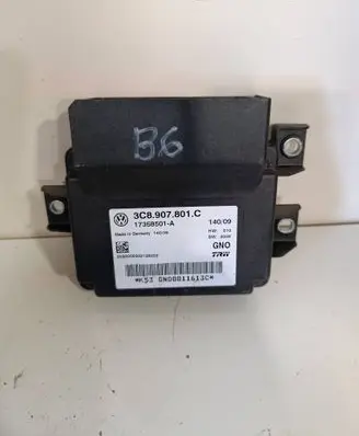 Volkswagen PASSAT B6 Hand brake control module 3C8907801C 17358501A