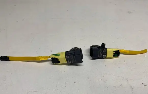 KIA Ceed Airbag deployment crash/impact sensor 95920-M6100