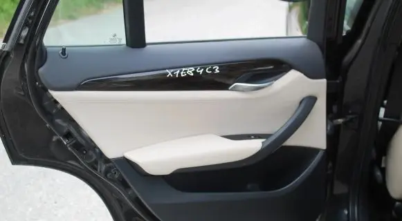 BMW X1 E84 Coupe rear side trim panel 