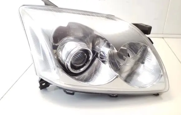 Toyota Avensis T250 Headlight/headlamp DEPO21211F3R