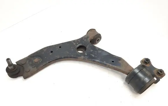 Ford Focus C-MAX Front lower control arm/wishbone