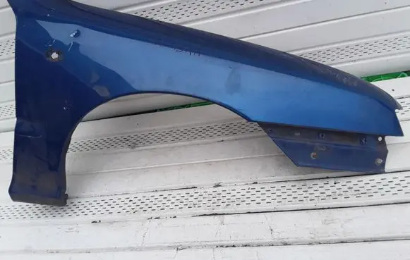 Opel Calibra Fender