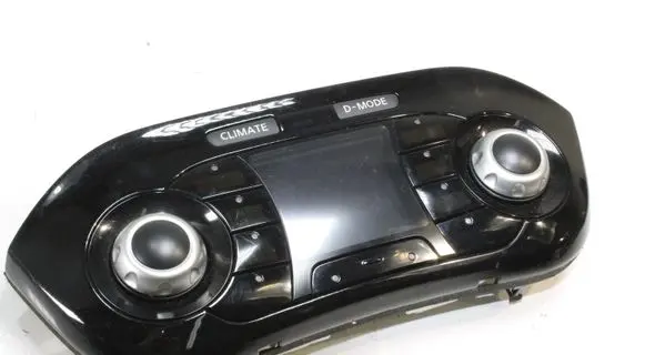 Nissan Juke I F15 Interior fan control switch 24845BV80A