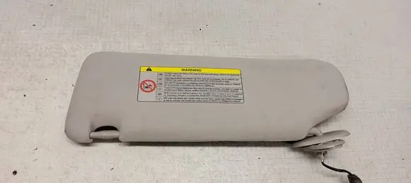 Toyota Avensis T250 Sun visor