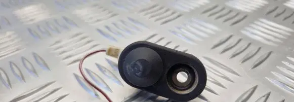Toyota RAV 4 (XA20) Front door sensor 