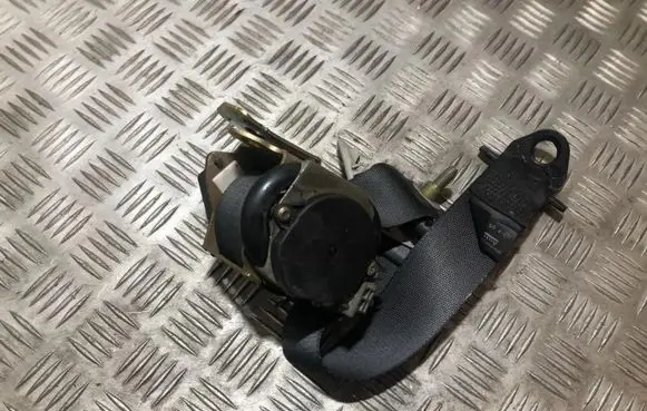 Renault Laguna II Rear seatbelt b508658