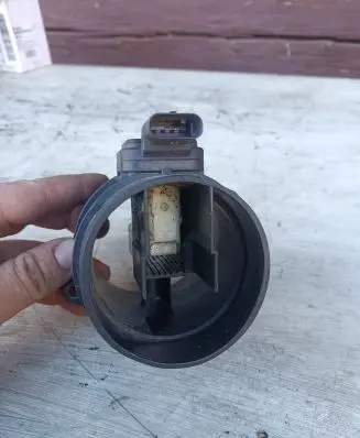 Mercedes-Benz CLS C218 X218 Mass air flow meter A6510900248 037034291 5WK97817