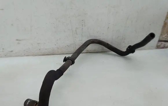 Renault Scenic II - Grand scenic II Engine coolant pipe/hose