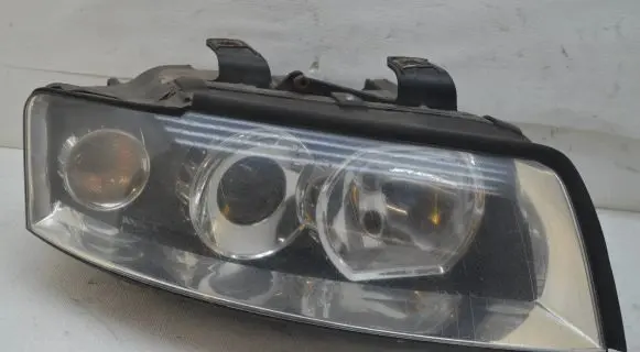 Audi A4 S4 B7 8E 8H Headlight/headlamp 8E0941004S 8E0500008S