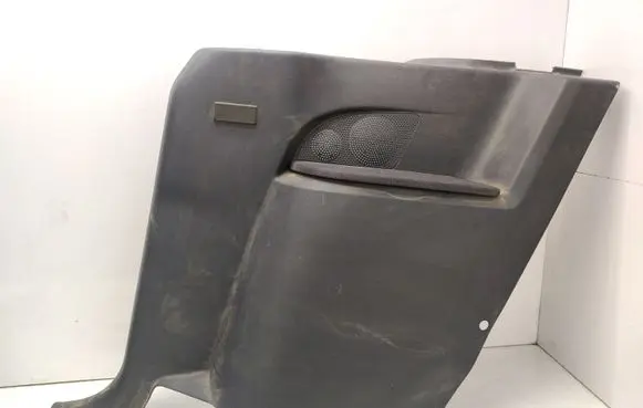 Peugeot 1007 Coupe rear side trim panel 96598943NP