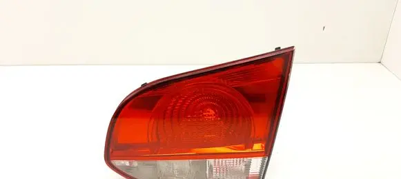 Volkswagen Golf VI Tailgate rear/tail lights 89090386R 5K0945108