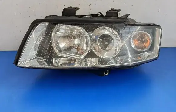 Audi A4 S4 B6 8E 8H Headlight/headlamp