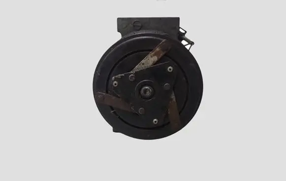 Renault Espace IV Air conditioning (A/C) compressor (pump) 8200577732 6885026984