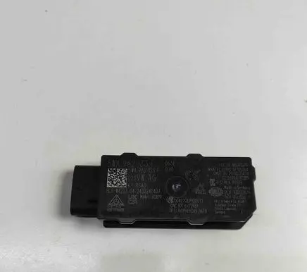 Volkswagen Multivan T6 Keyless system antenna 5WA962133F