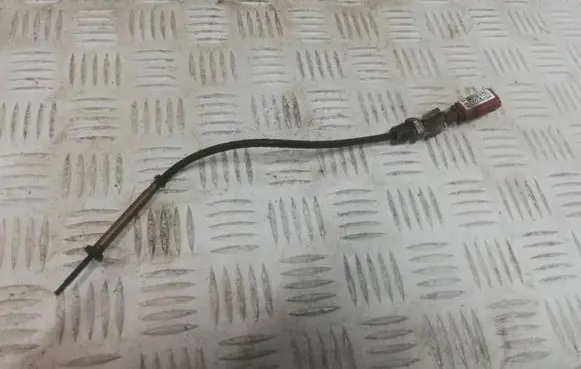 Skoda Octavia Mk4 Exhaust gas temperature sensor 05L906088E
