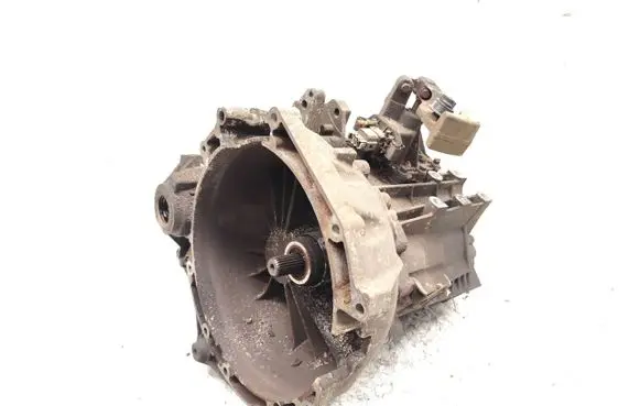 Ford Transit Manual 5 speed gearbox 6C1R-7002-NC P8FAENGINE T1GA3