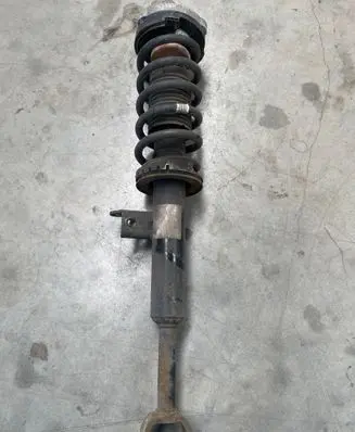 BMW 6 F06 Gran coupe Front shock absorber with coil spring 5505