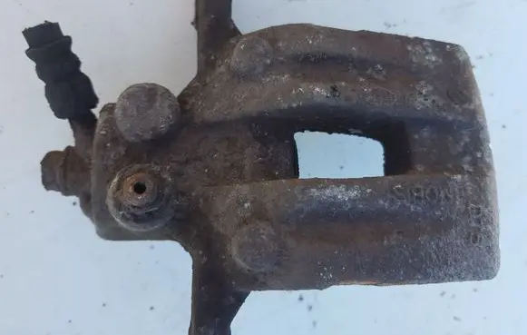 KIA Sportage Rear brake caliper