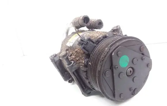 Renault Espace - Grand espace IV Air conditioning (A/C) compressor (pump) 8200067915
