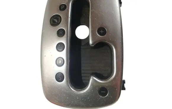 Audi A6 S6 C5 4B Gear selector 4B0713111AR