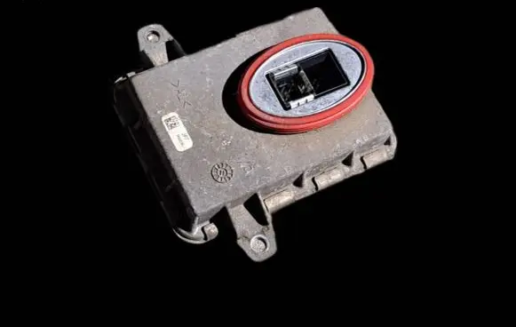 BMW 3 E92 E93 Headlight ballast module Xenon 7255724 130732926301 10EEG090709