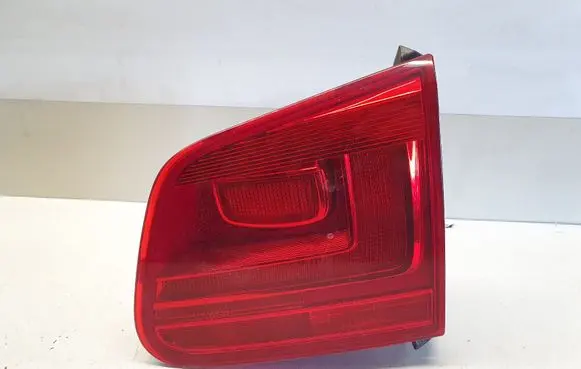 Volkswagen Tiguan Tailgate rear/tail lights 178957 nr9597