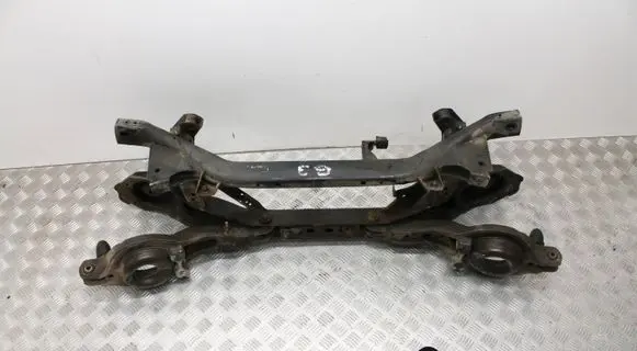 Volvo V40 Rear subframe 