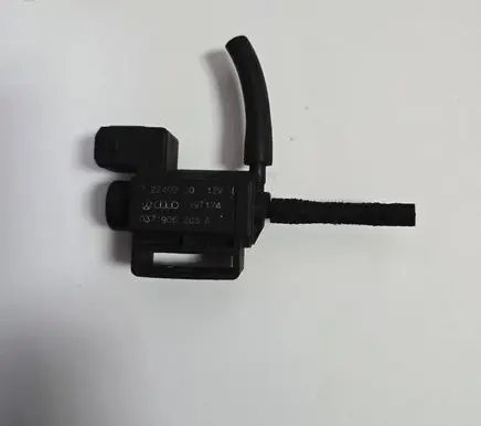 Volkswagen Golf IV Turbo solenoid valve 037906283A 72240200 99T174