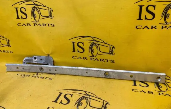 Mercedes-Benz CLS W257 Front strut bar A2136195000