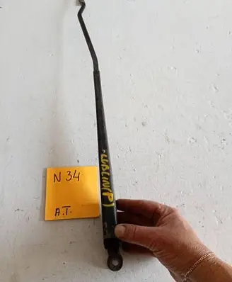 Daewoo Lublin Front wiper blade arm 25689465