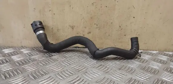 Audi A8 S8 D4 4H Engine coolant pipe/hose