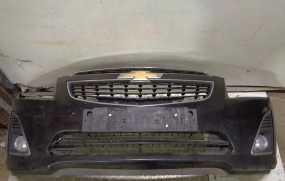 Chevrolet Cruze Front bumper