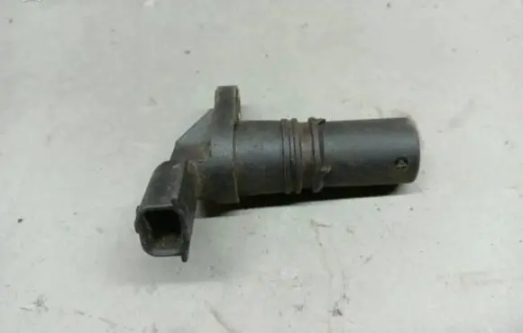 Renault Kangoo II Crankshaft position sensor 8200885209
