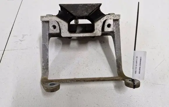 Renault Master III Engine mount vacuum valve 1122225095R